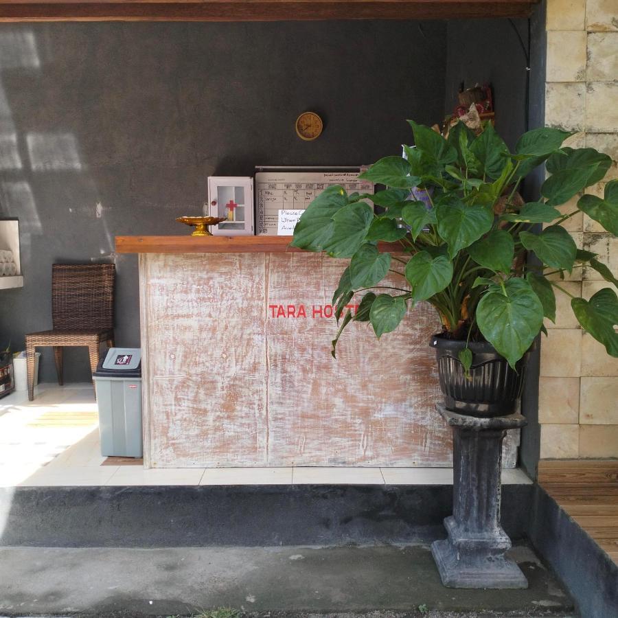 Tara Hostel Batununggul Exterior photo